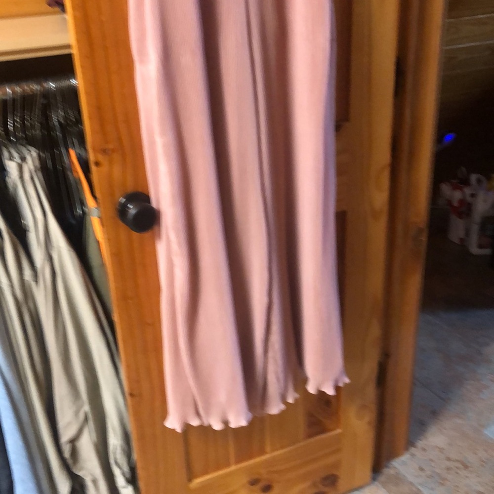 Dusty mauve elegant but fun jumpsuit - Picture 3 of 7